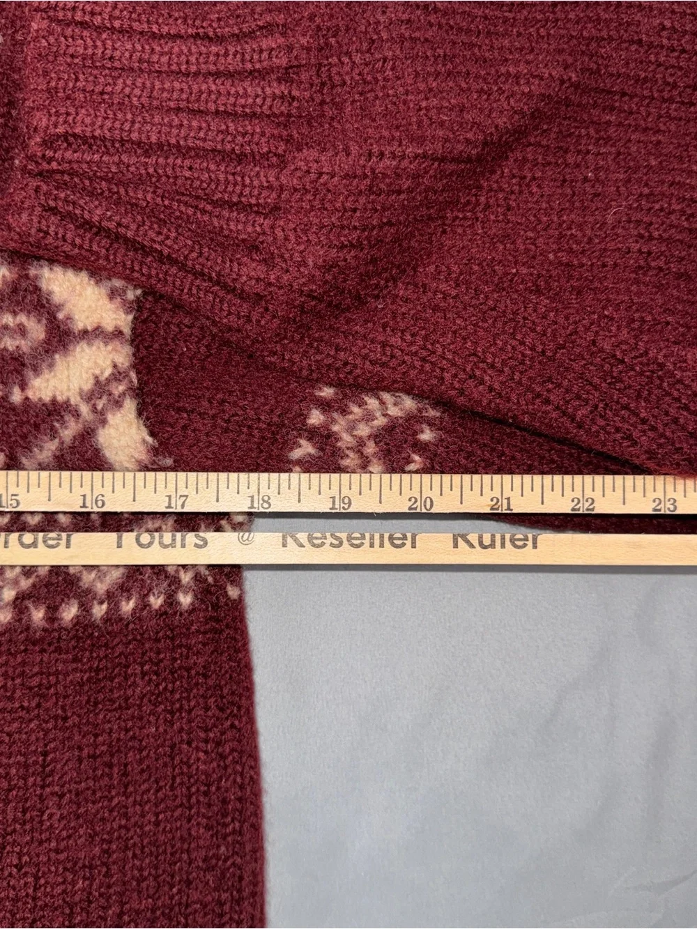 Vintage Abercrombie & Fitch Sweater Mens Small Red Wool Fair Isle Knit V Neck